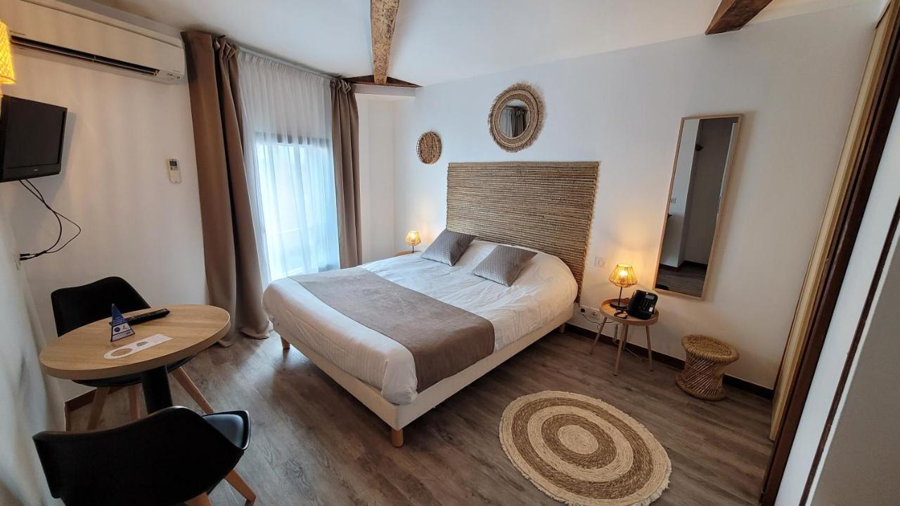 Le Relais Du Valois Cognac Centre Hotel Екстериор снимка