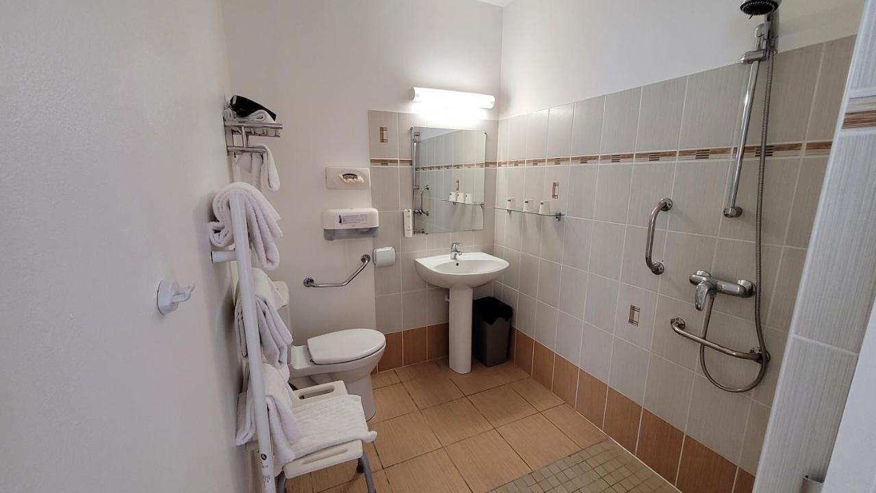 Le Relais Du Valois Cognac Centre Hotel Екстериор снимка