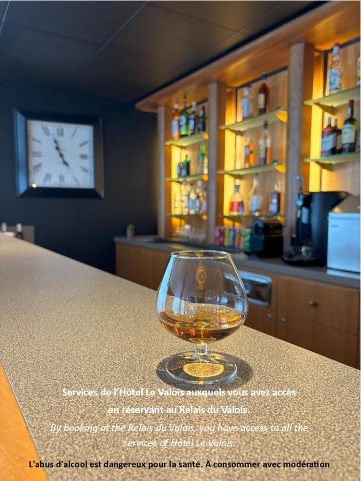 Le Relais Du Valois Cognac Centre Hotel Екстериор снимка